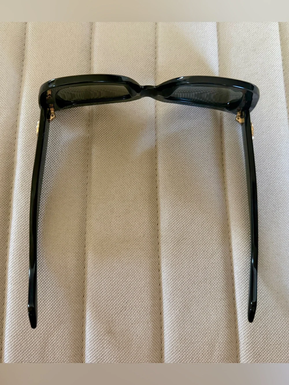 Gucci Sunglasses - black - GG0327S